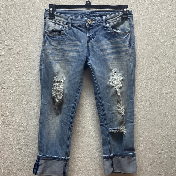 Almost Famous Pants - ALMOST FAMOUS DENIM CAPRI